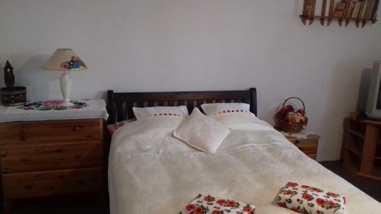 Dom Na Ludowo W Brzeznicy Apartment Brzeznica  Ngoại thất bức ảnh