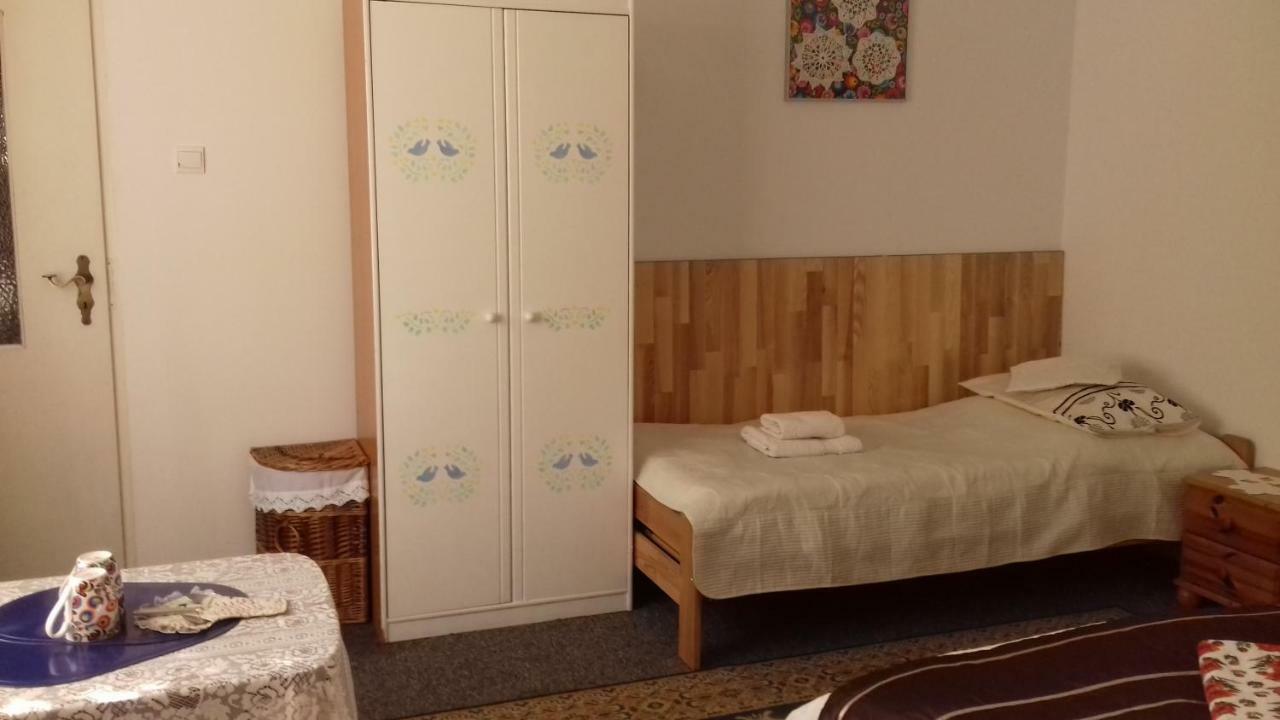 Dom Na Ludowo W Brzeznicy Apartment Brzeznica  Ngoại thất bức ảnh