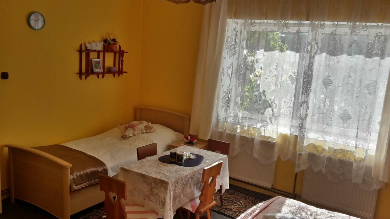 Dom Na Ludowo W Brzeznicy Apartment Brzeznica  Ngoại thất bức ảnh